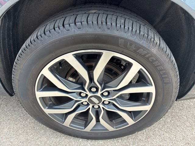 Used 2021 Cadillac XT6 Sport AWD/4WD image 13