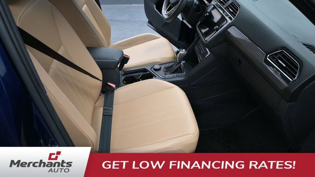 Used 2022 Volkswagen Tiguan SE AWD/4WD image 11