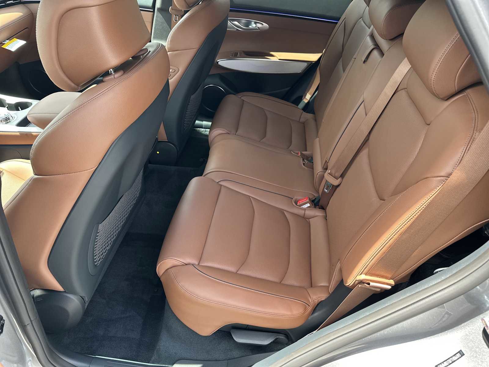 New 2026 Genesis GV70 2.5T Advanced w/ G1 Accessory Package image 21