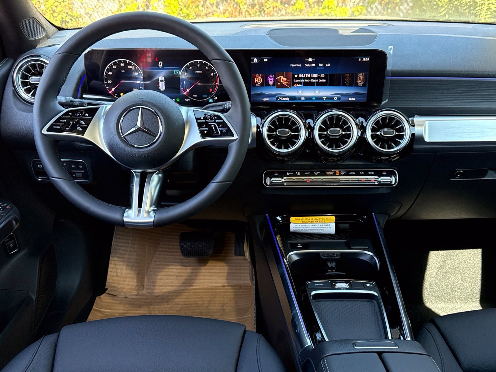 New 2026 Mercedes-Benz GLB 250 4MATIC image 29