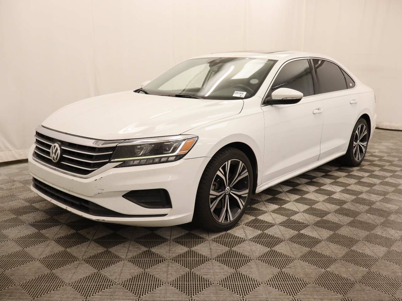 Used 2021 Volkswagen Passat 2.0T SE