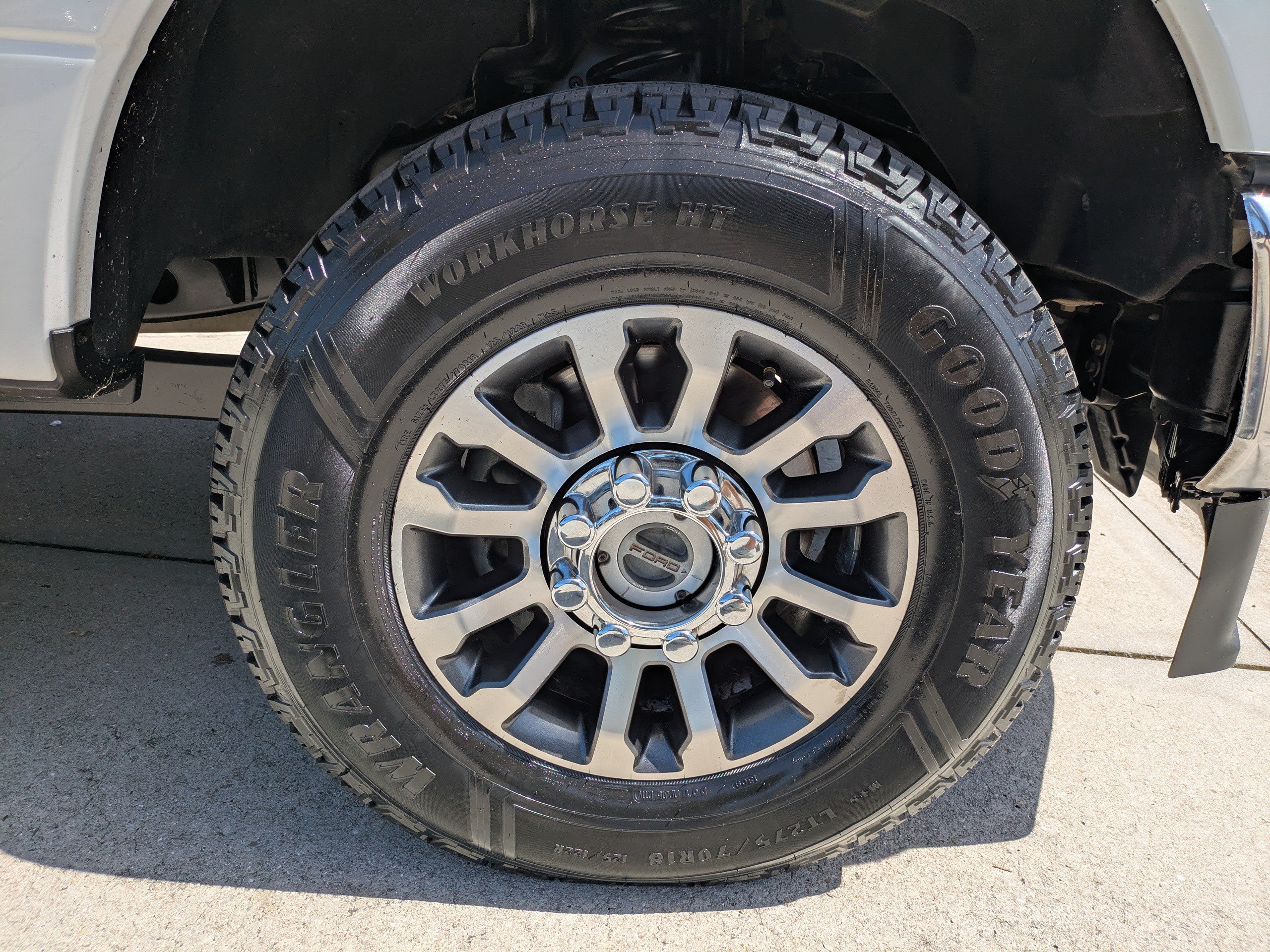 Certified 2022 Ford F250 Lariat AWD/4WD image 11