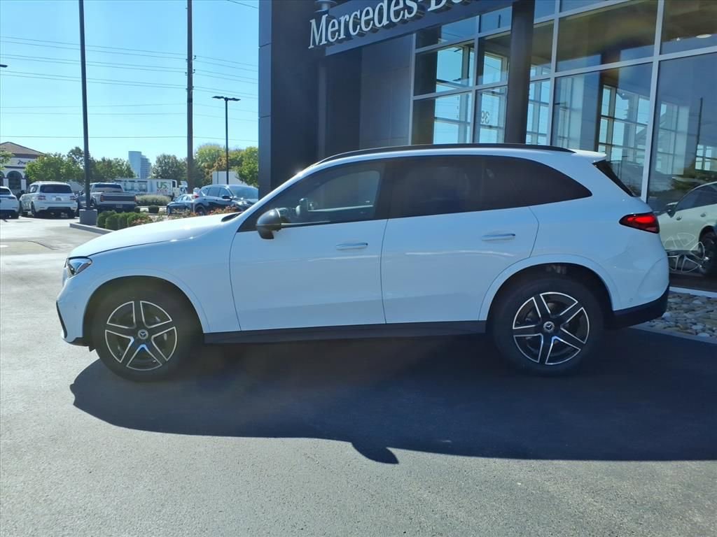 New 2026 Mercedes-Benz GLC 300 4MATIC image 3