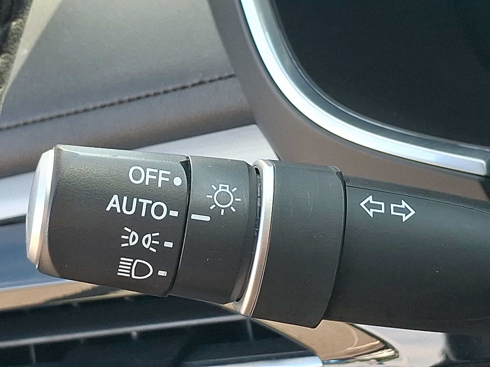 Certified 2024 Acura MDX w/ Technology Package AWD/4WD image 26
