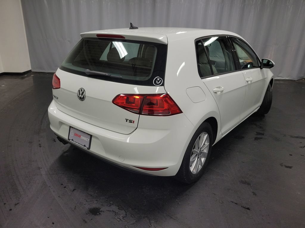 Used 2015 Volkswagen Golf S FWD image 9
