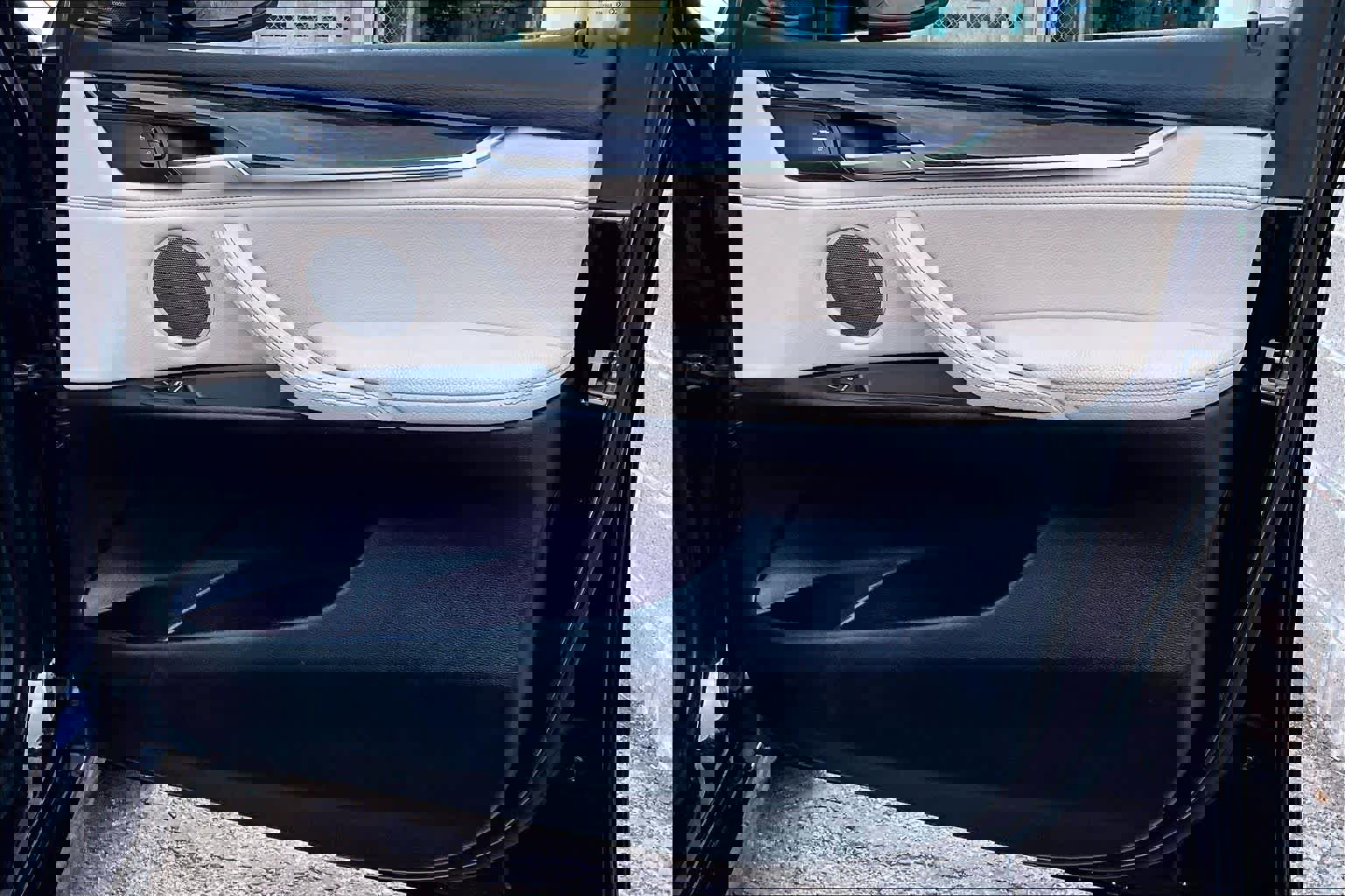 Used 2018 BMW X5 xDrive40e image 23