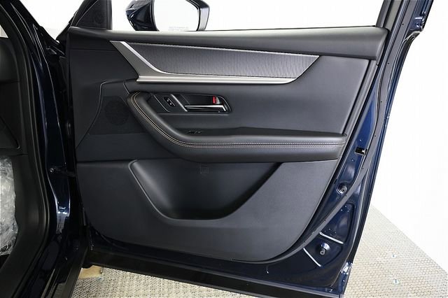 New 2025 MAZDA CX-90 3.3 Turbo w/ Preferred Package image 17