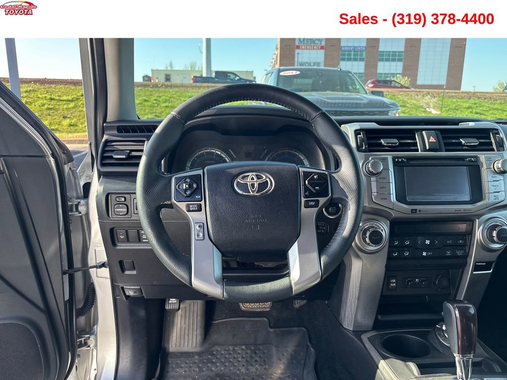 Used 2016 Toyota 4Runner Limited AWD/4WD image 14