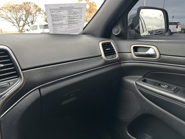 Used 2016 Jeep Grand Cherokee Limited w/ Luxury Group II image 28