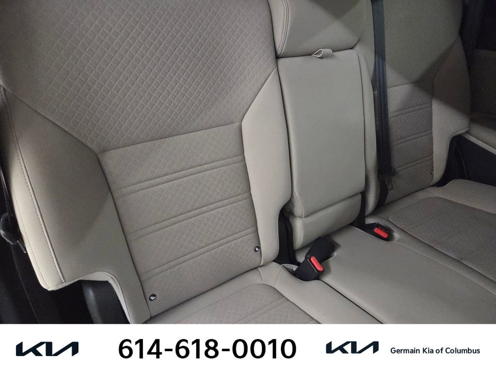 Certified 2019 Kia Sorento LX w/ LX Convenience Package image 19