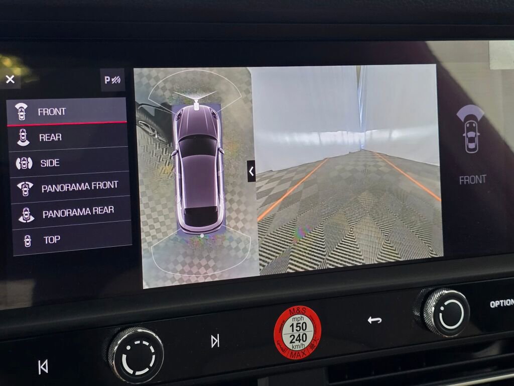 Certified 2025 Porsche Macan image 62