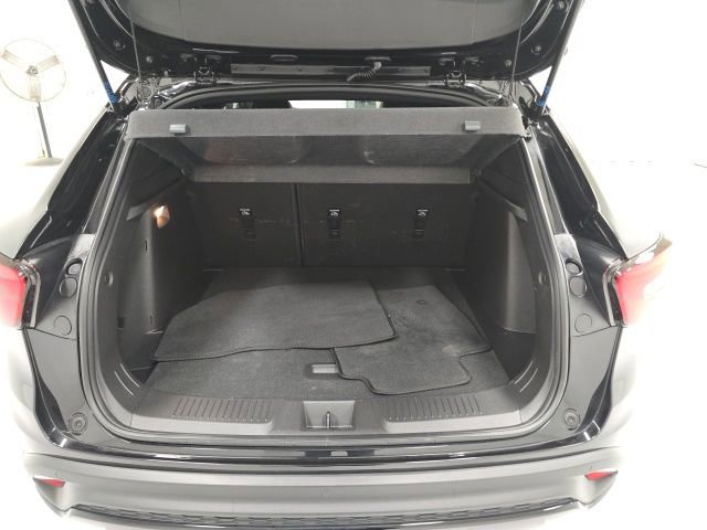 Certified 2025 Chevrolet Trax RS w/ Driver Confidence Package image 25