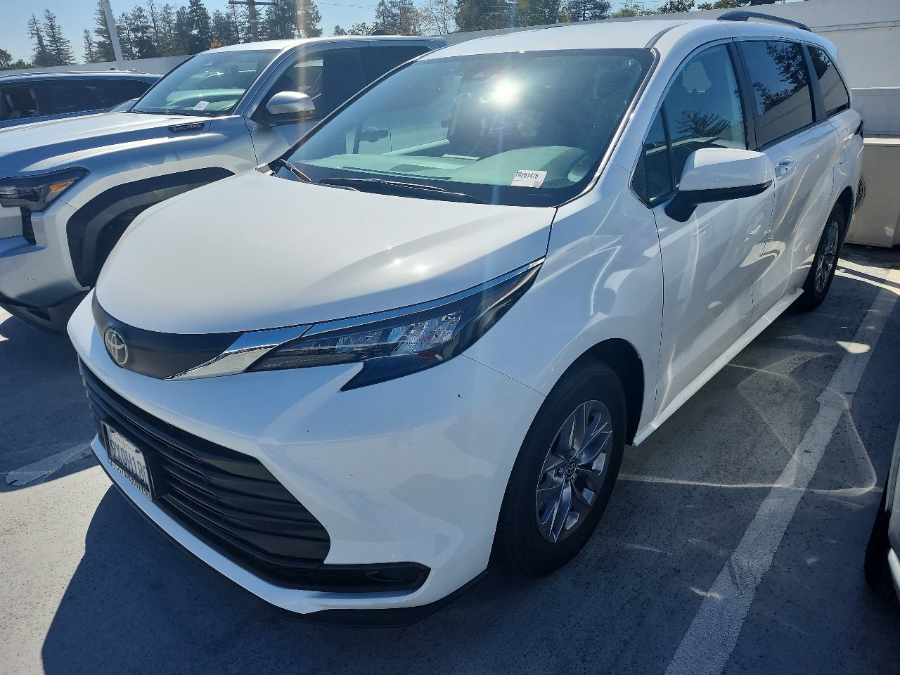 Used 2026 Toyota Sienna LE