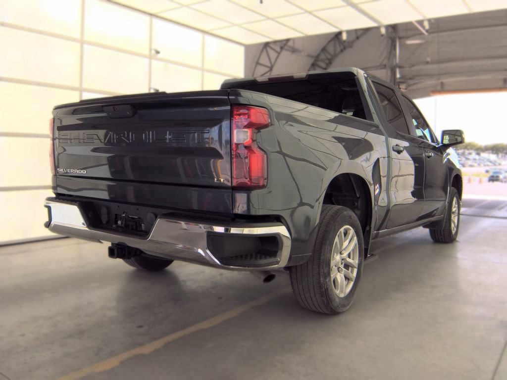Used 2021 Chevrolet Silverado 1500 LT RWD image 3