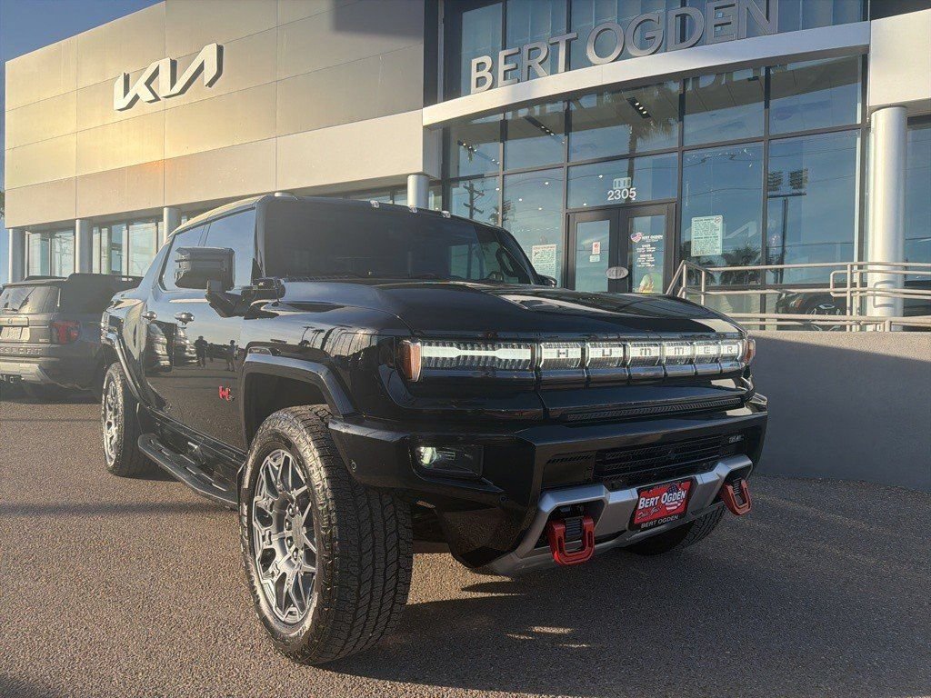 Used 2025 GMC Hummer EV 2X w/ LPO, Sport Package AWD/4WD video 1