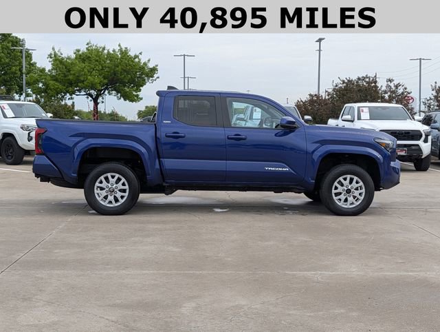 Used 2024 Toyota Tacoma SR5 image 4