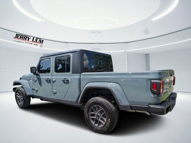 New 2025 Jeep Gladiator Sport image 5