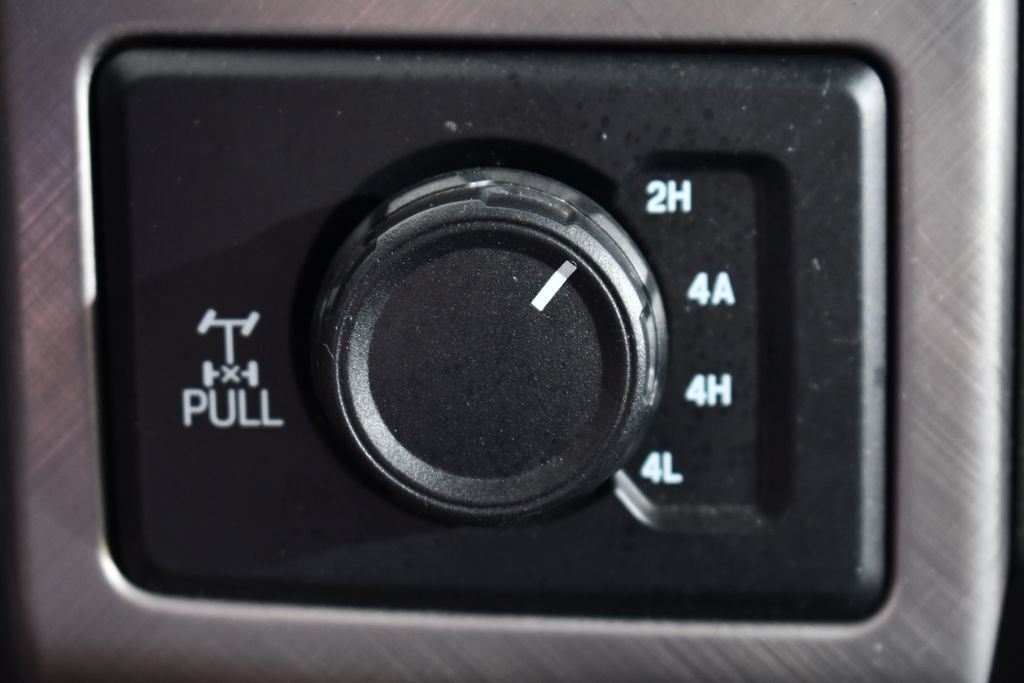 Used 2018 Ford F150 Limited AWD/4WD image 30