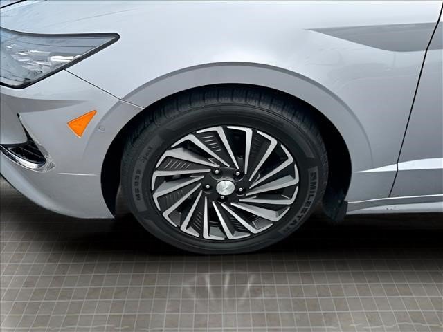 Certified 2023 Hyundai Sonata Limited FWD image 20