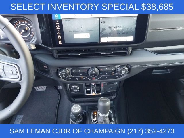 New 2025 Jeep Gladiator Sport image 12