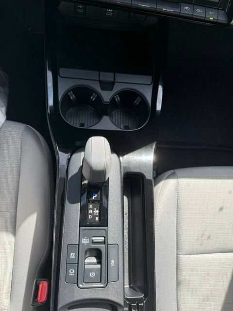 Certified 2023 Toyota Prius LE FWD image 25