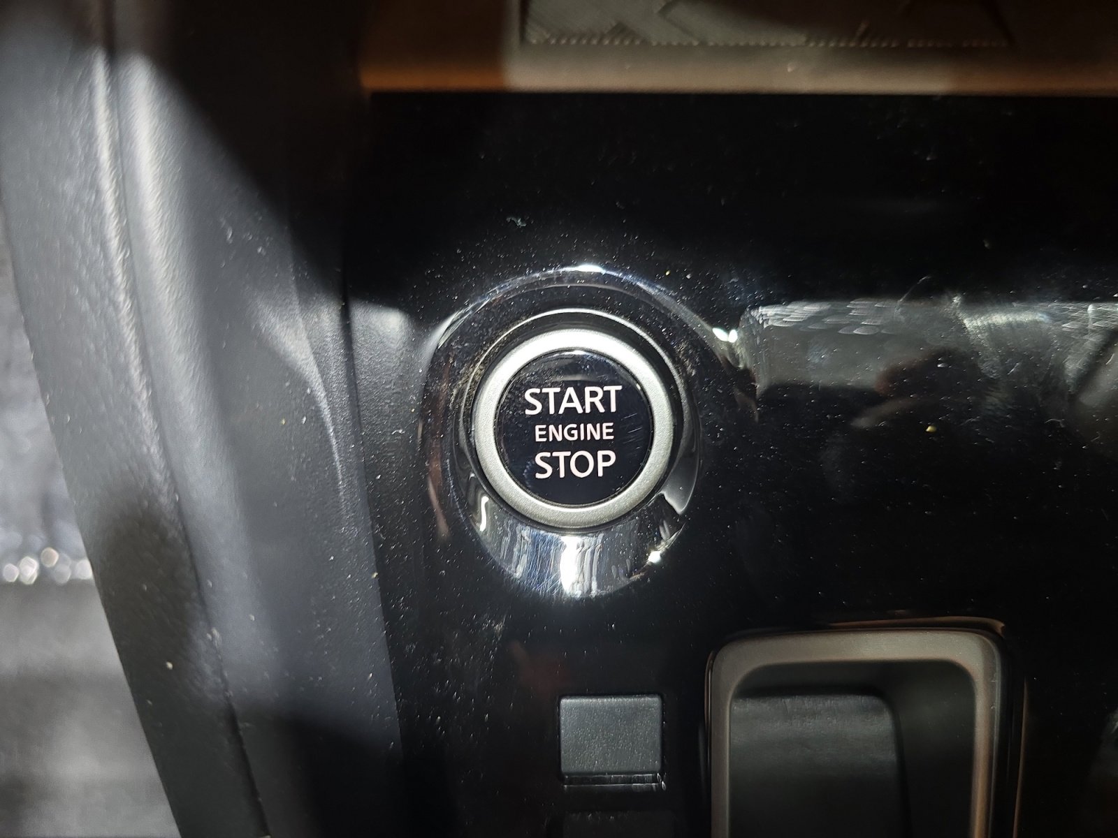 New 2025 Nissan Versa SV w/ Trunk Package image 30