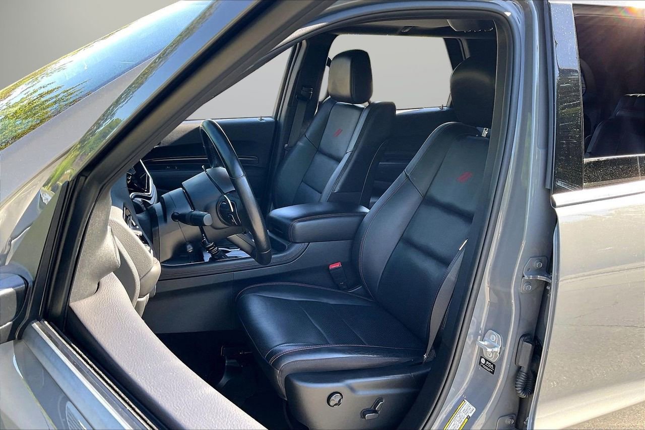 Used 2022 Dodge Durango R/T w/ Blacktop Package AWD/4WD image 23