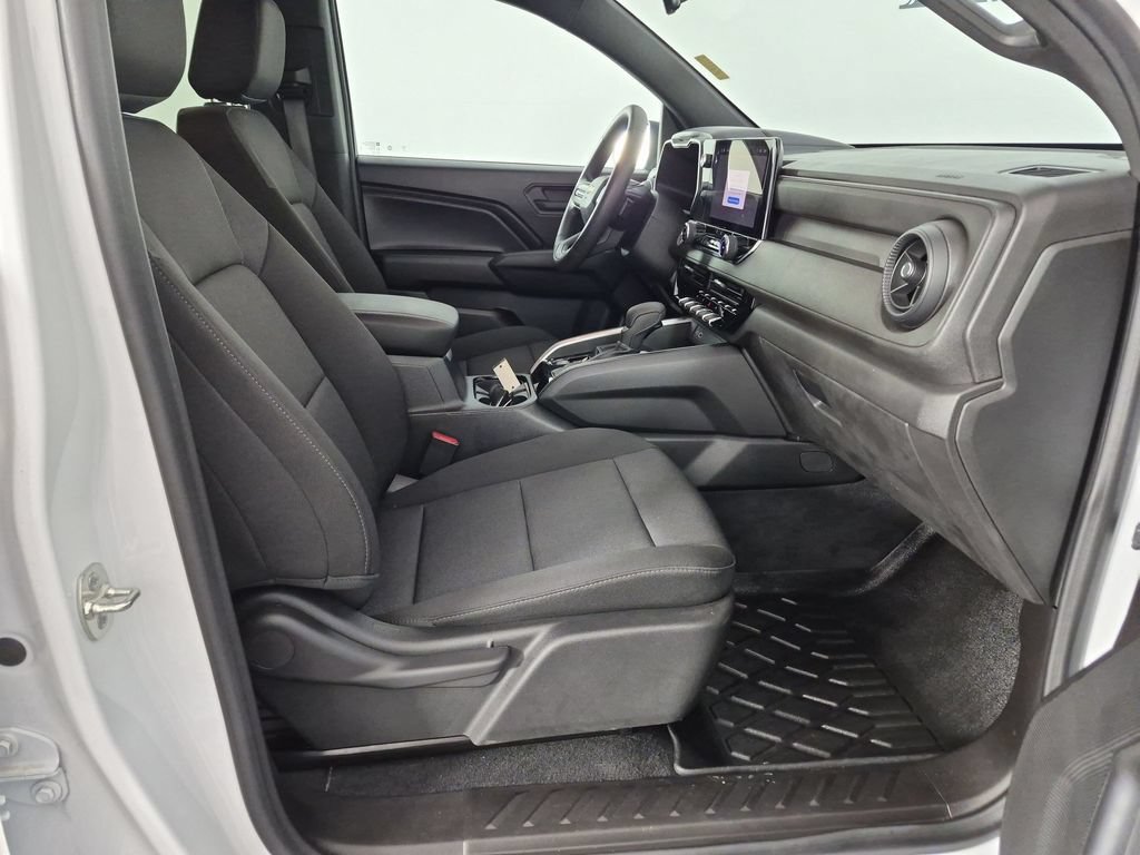 Certified 2024 Chevrolet Colorado W/T RWD image 39