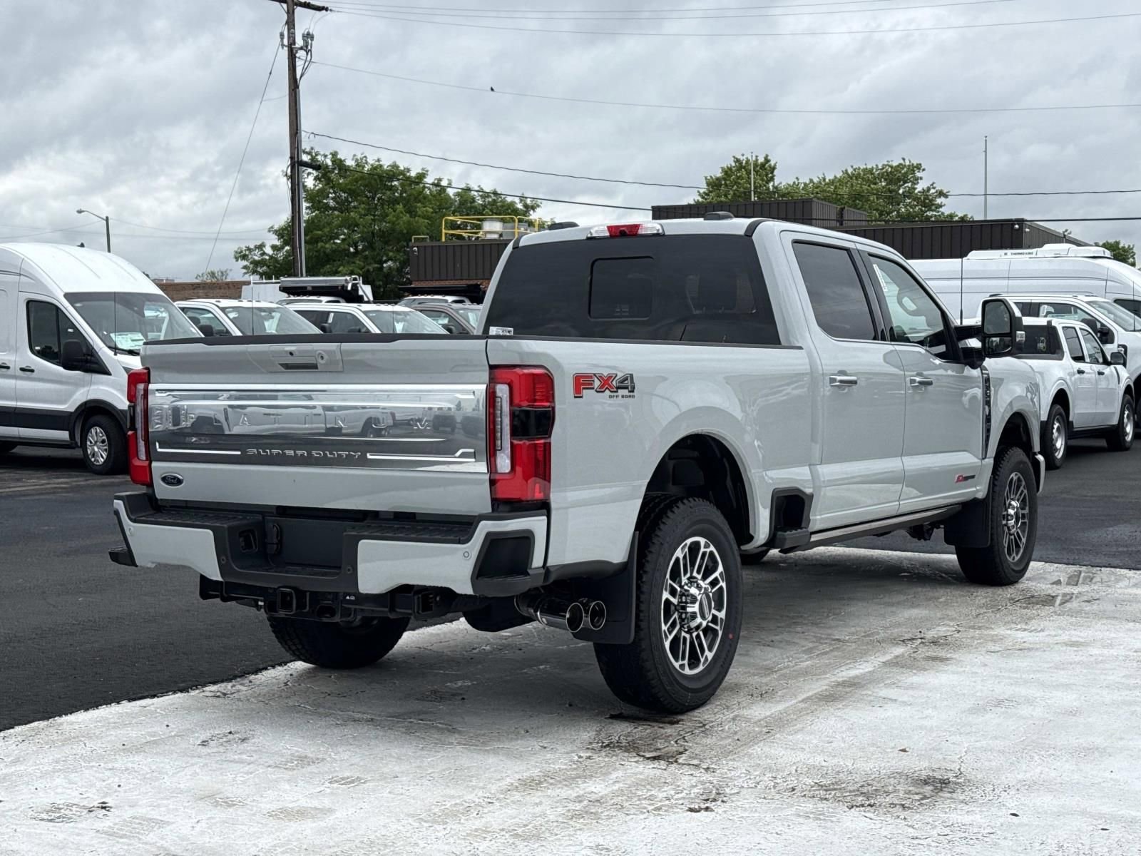 New 2026 Ford F350 Platinum w/ Platinum Plus Package AWD/4WD image 3