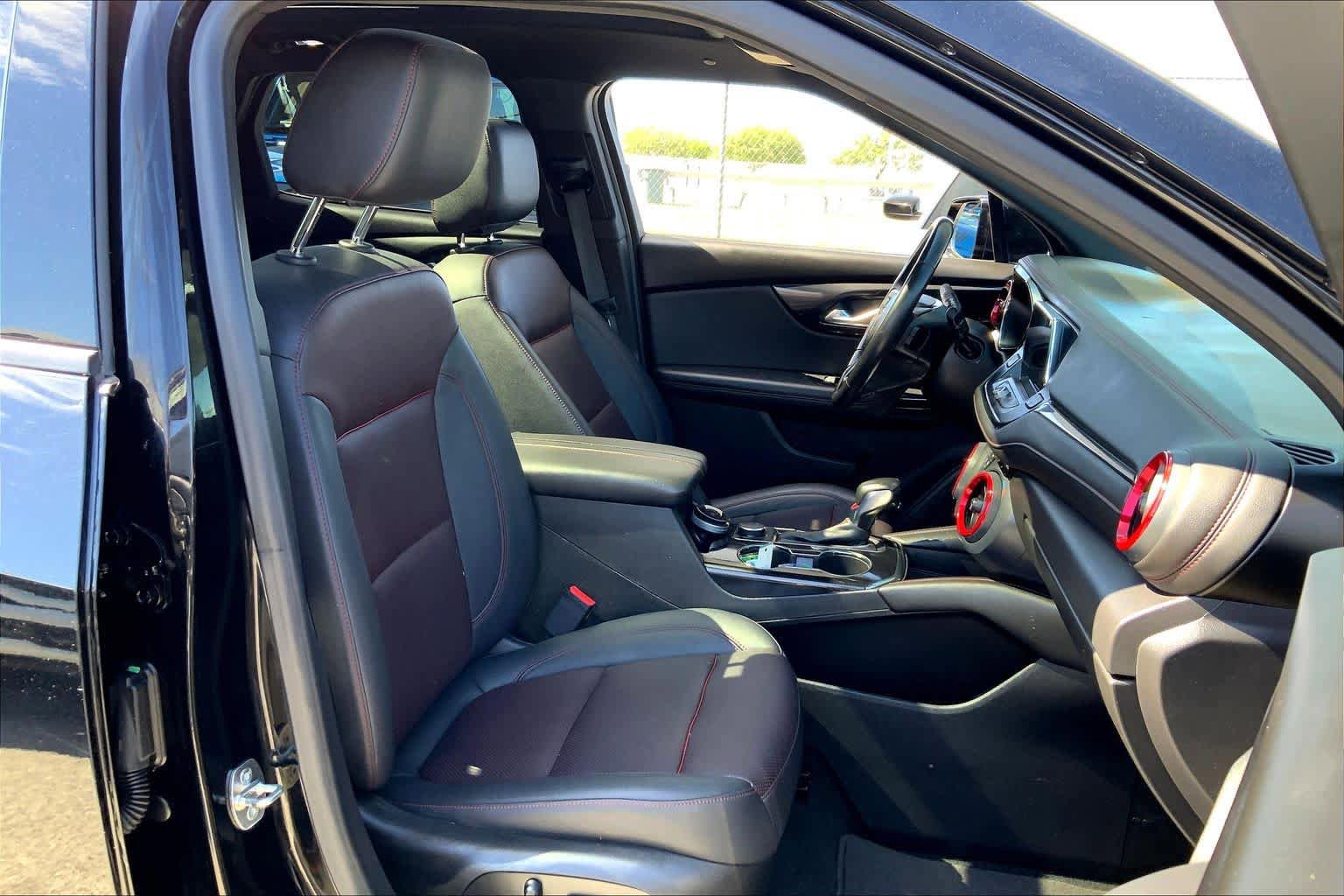 Used 2022 Chevrolet Blazer RS FWD image 9
