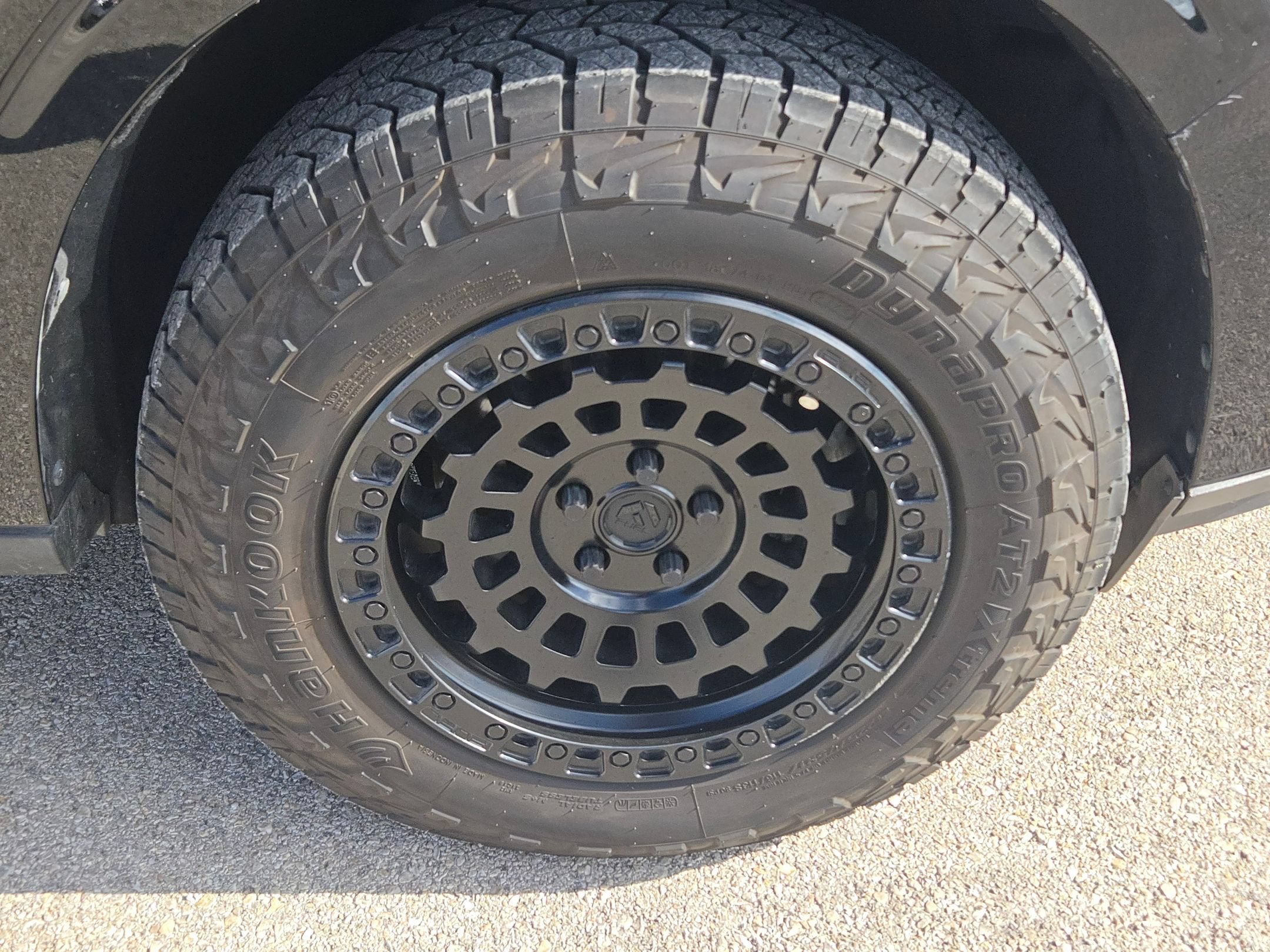Used 2023 Ford Maverick XL FWD image 30