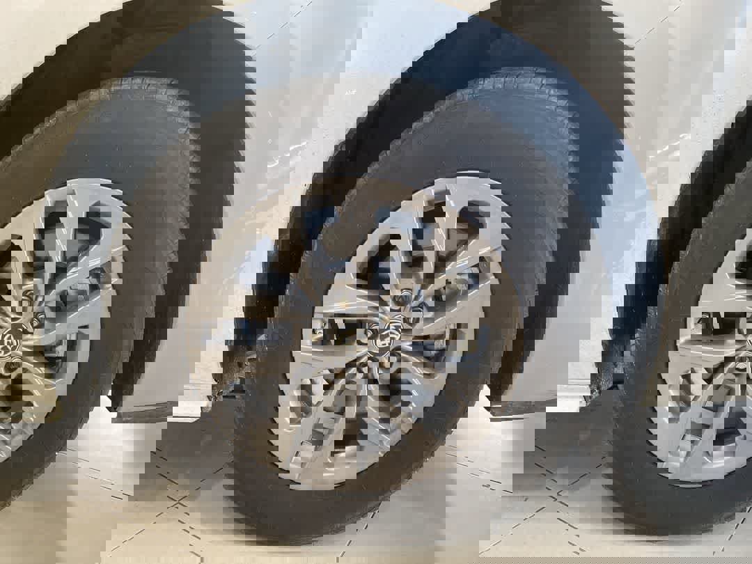 Used 2023 Toyota Sienna LE image 10