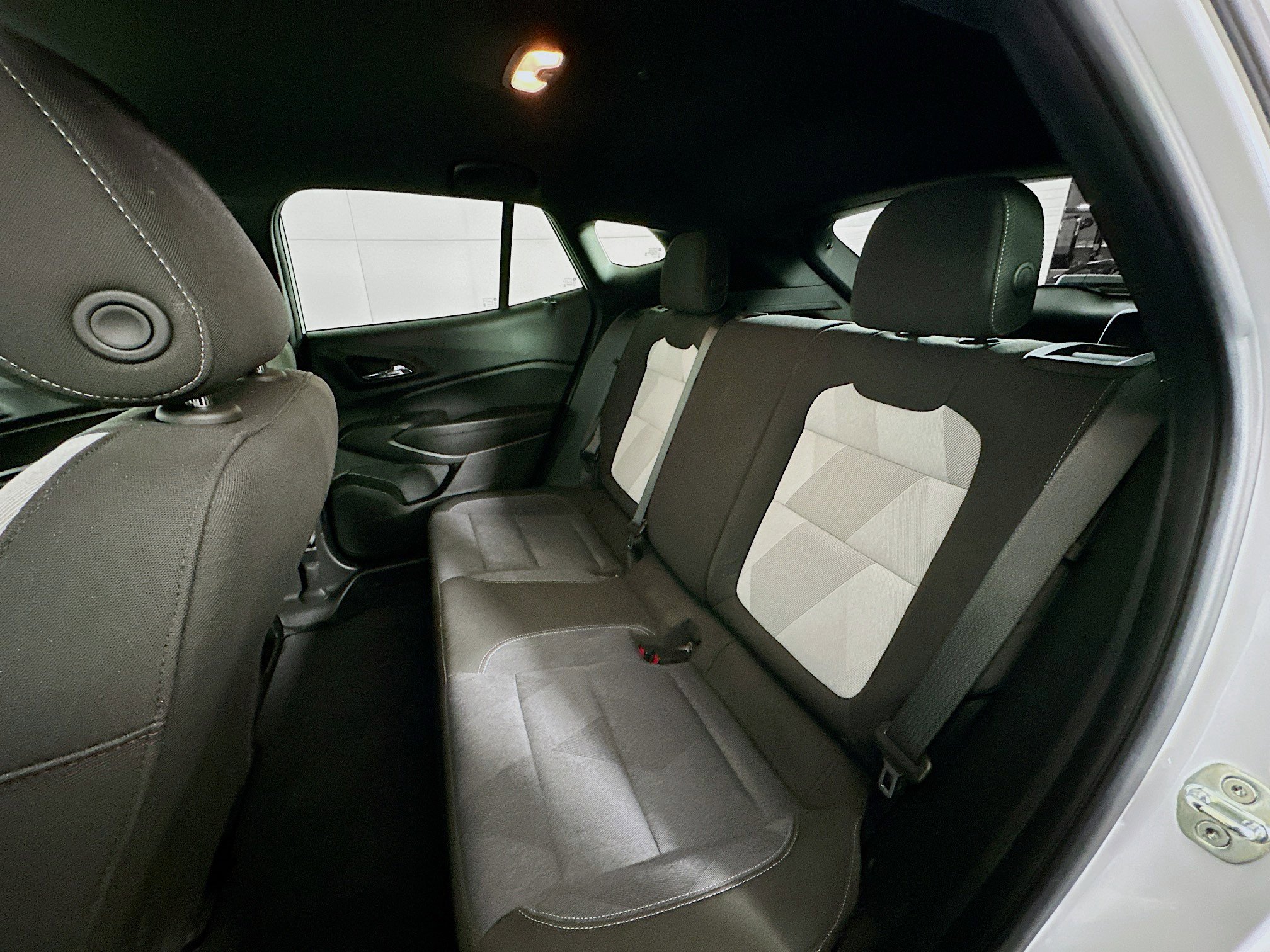 Used 2024 Chevrolet Trax RS image 25