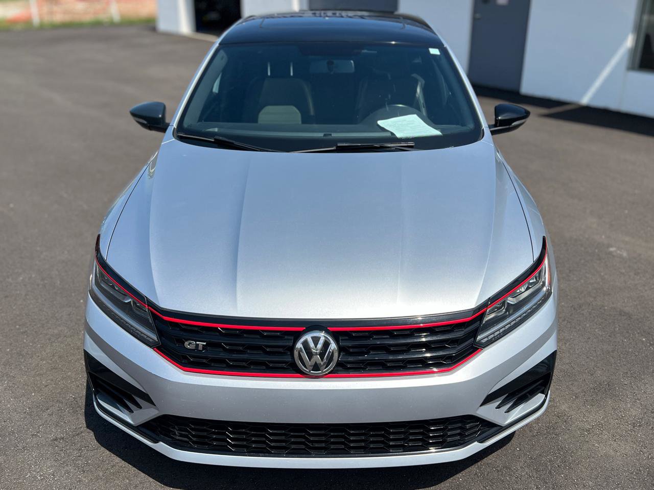 Used 2018 Volkswagen Passat 3.6 FWD image 4