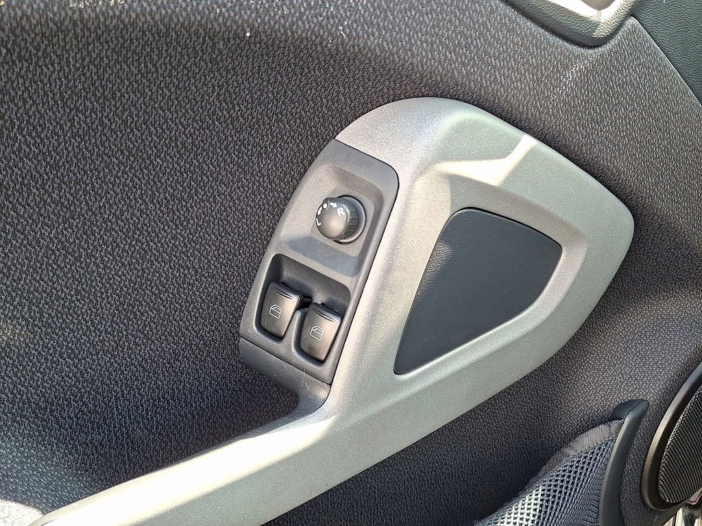 Used 2013 smart fortwo electric drive image 27