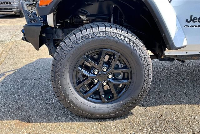 Used 2021 Jeep Gladiator Sport AWD/4WD image 28