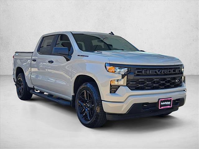 Used 2026 Chevrolet Silverado 1500 Custom w/ Turbomax Blackout Package RWD image 3