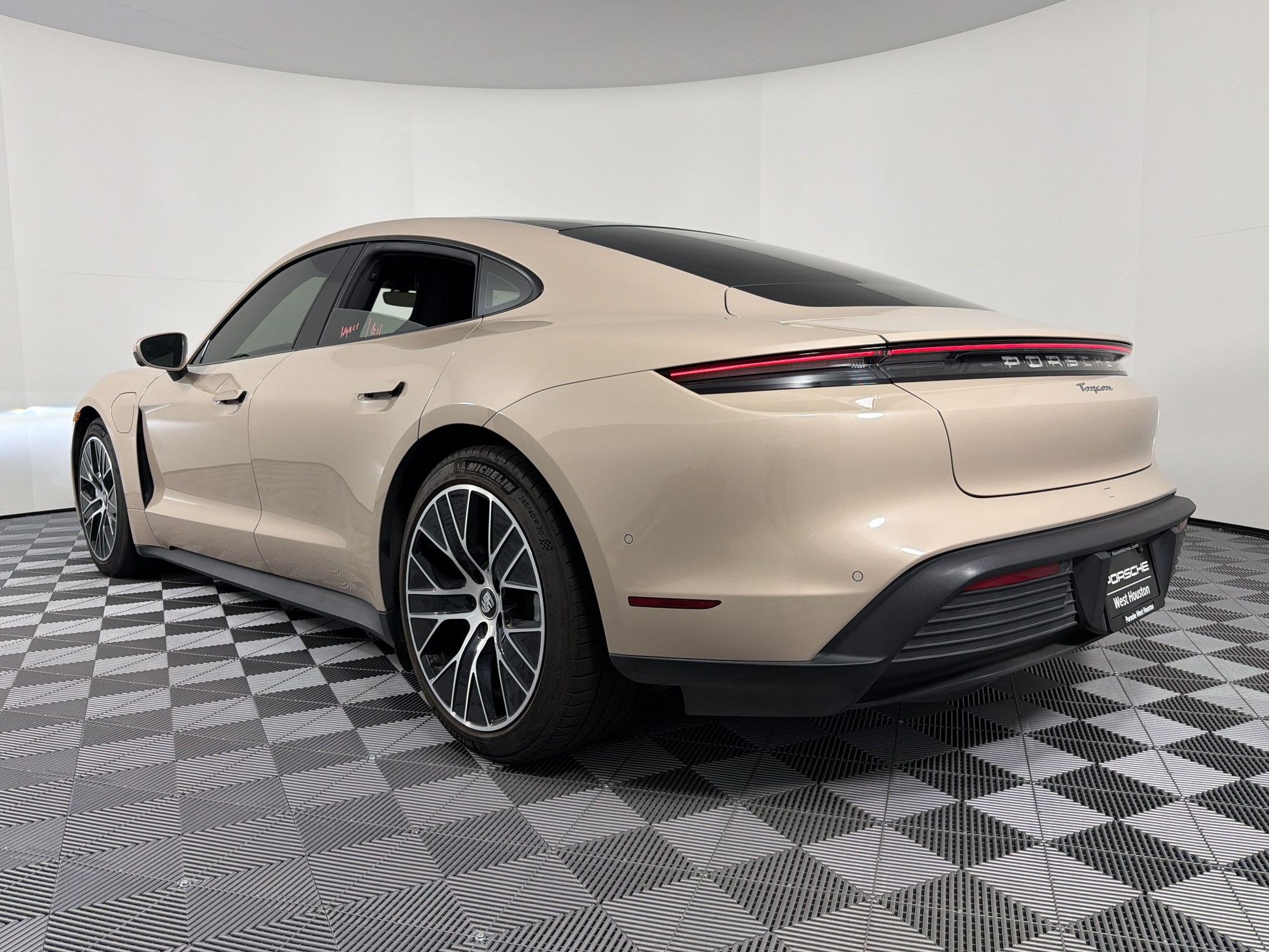 Certified 2023 Porsche Taycan RWD image 3