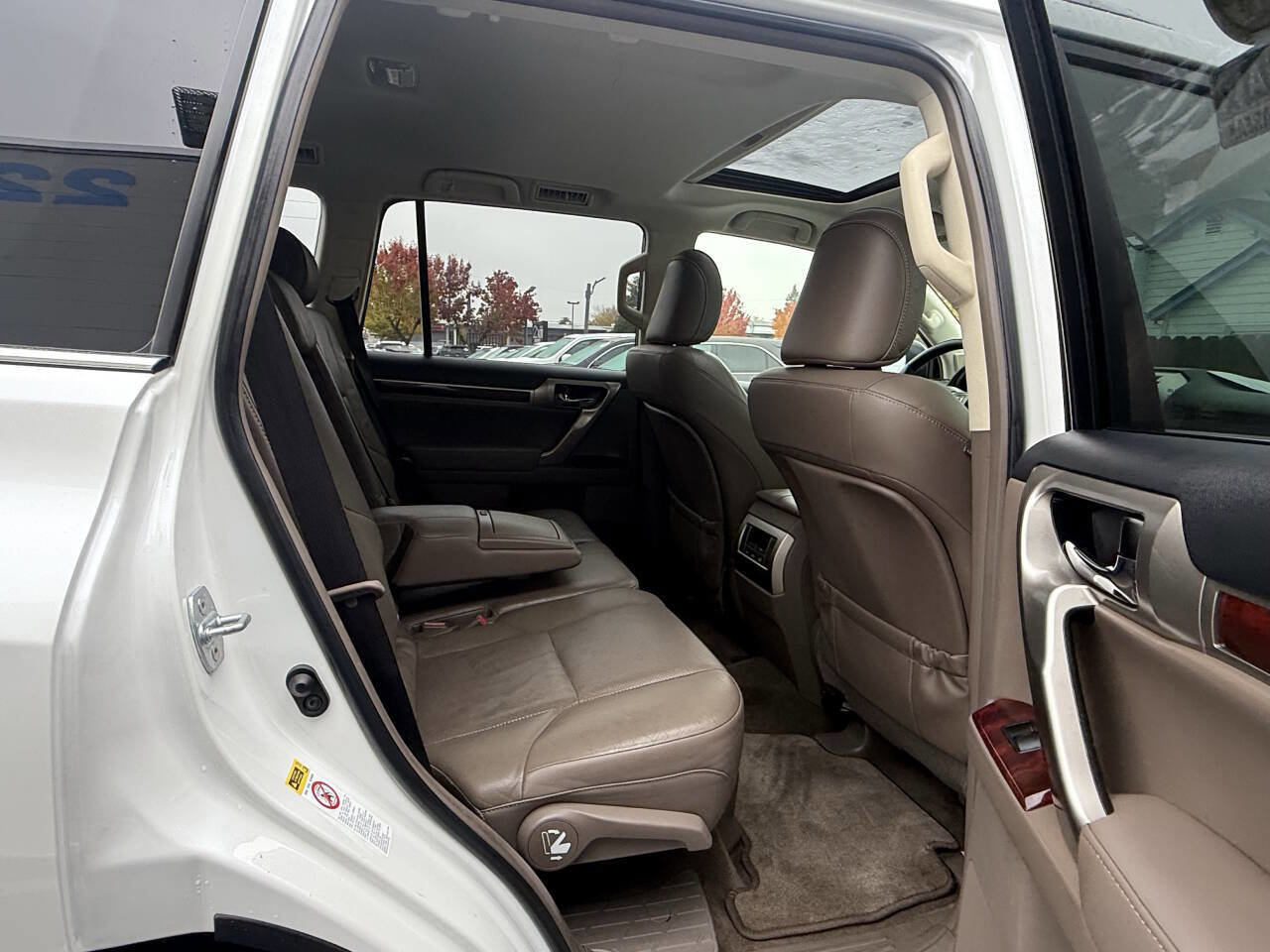 Used 2011 Lexus GX 460 image 20