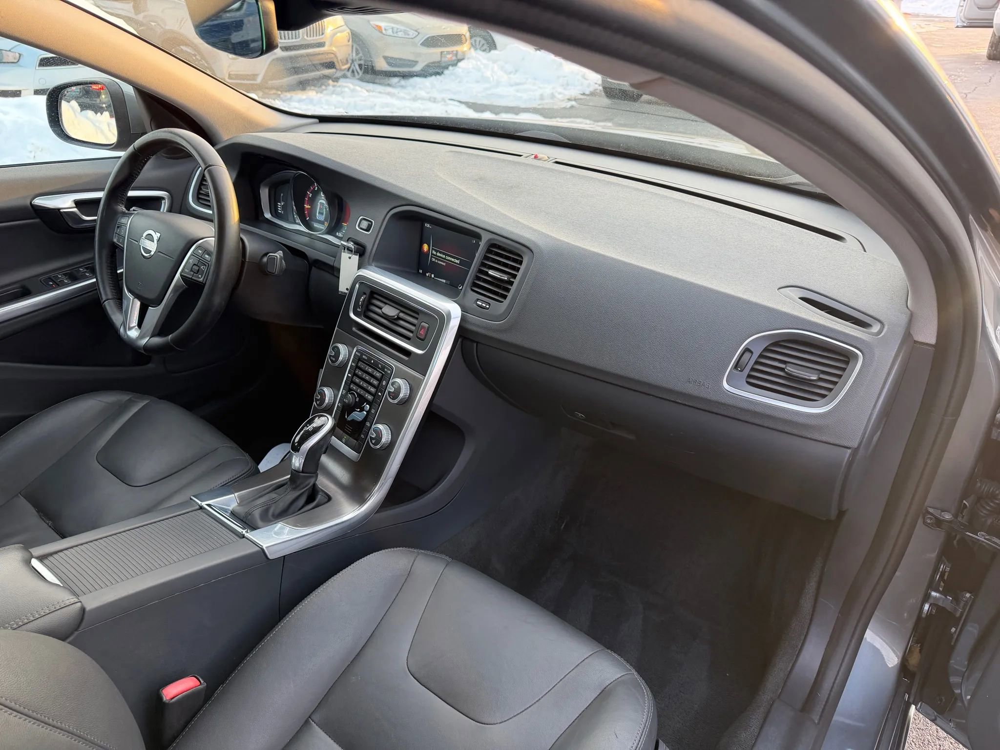 Used 2016 Volvo S60 T5 Premier image 15
