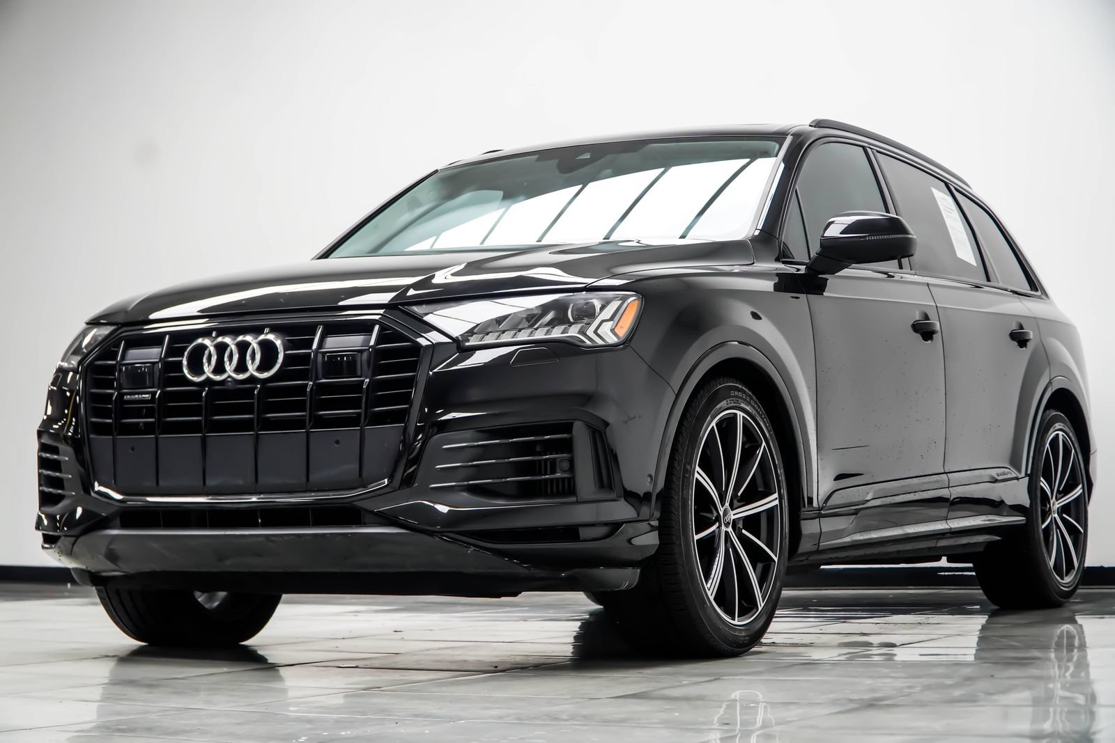 Used 2024 Audi Q7 3.0T Prestige AWD/4WD image 10