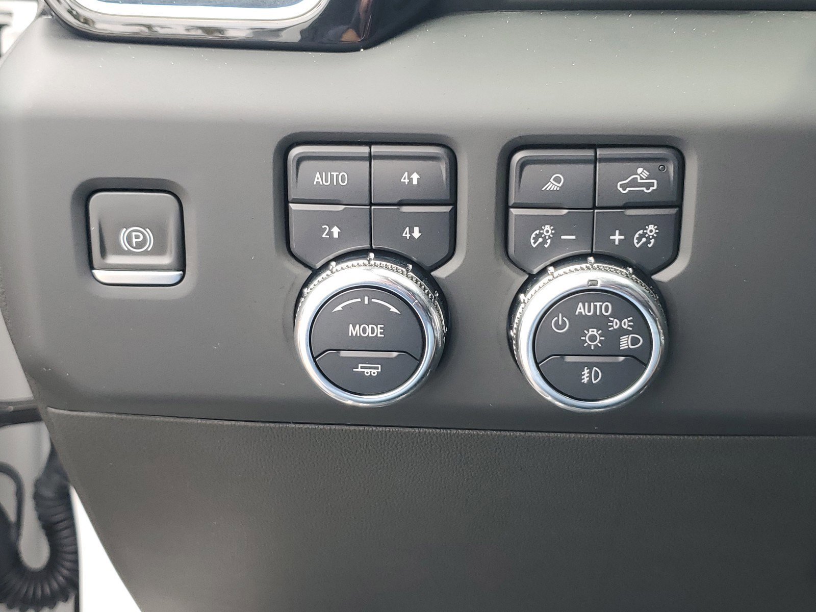 Used 2024 GMC Sierra 1500 Denali Ultimate image 26