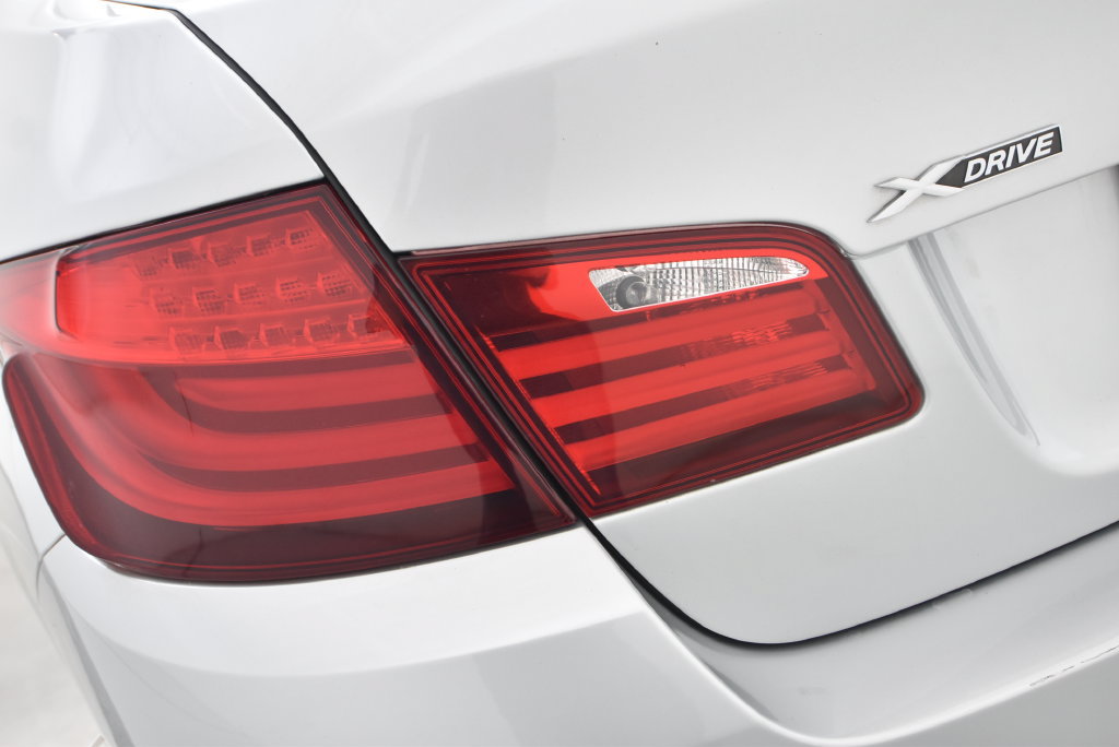 Used 2013 BMW 528i xDrive Sedan AWD/4WD image 48