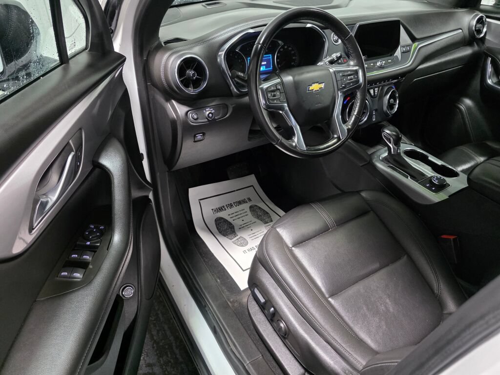 Used 2022 Chevrolet Blazer LT w/ Redline Edition AWD/4WD image 6