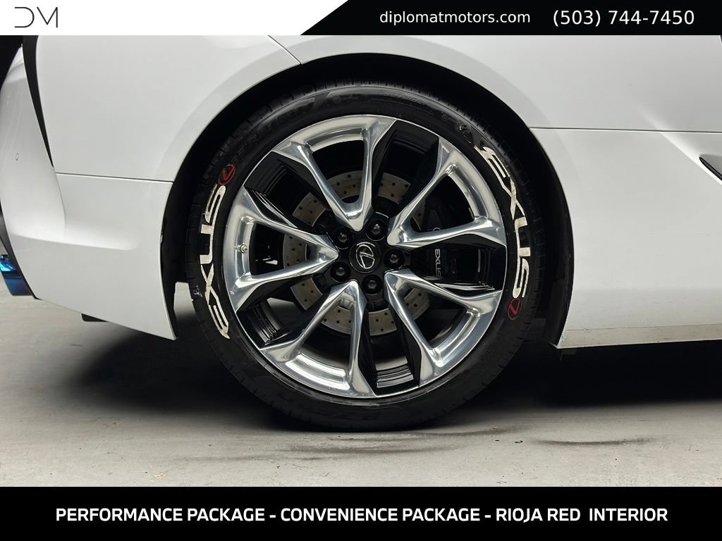Used 2018 Lexus LC 500 Coupe w/ Performance Package RWD image 31