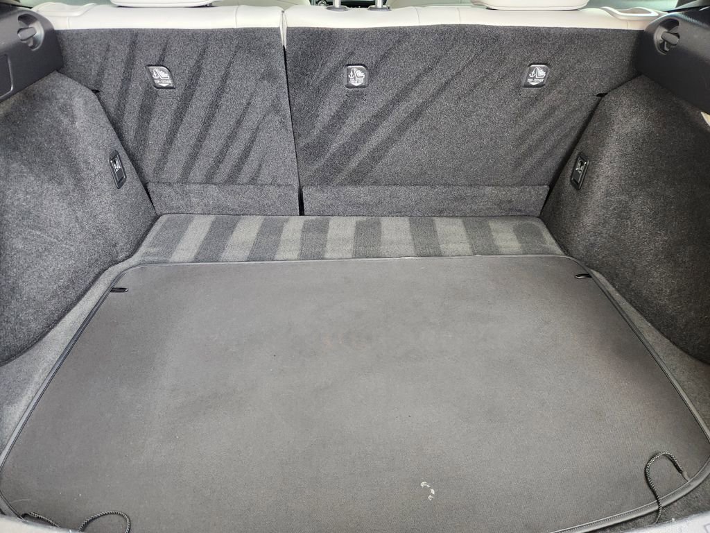 Used 2019 Lexus UX 200 w/ Premium Package image 34