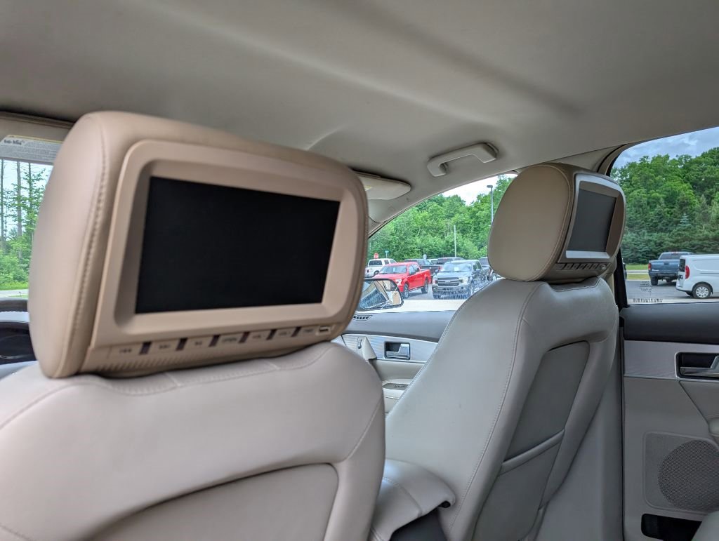 Used 2012 Lincoln MKX AWD image 15