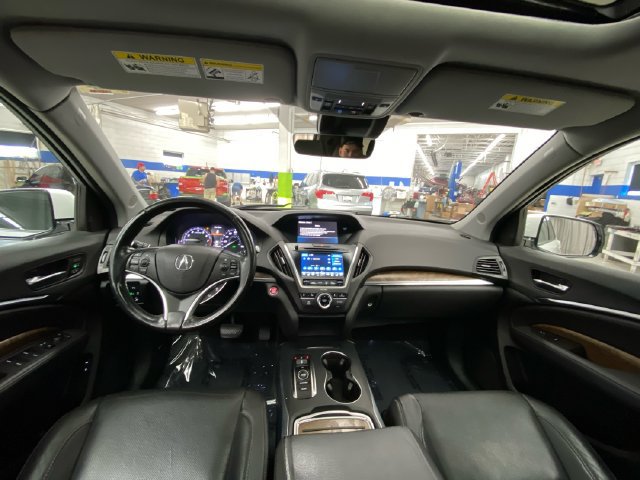 Used 2020 Acura MDX w/ Technology Package AWD/4WD image 29