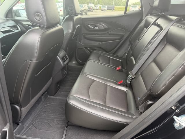 Used 2022 GMC Terrain SLT AWD/4WD image 19