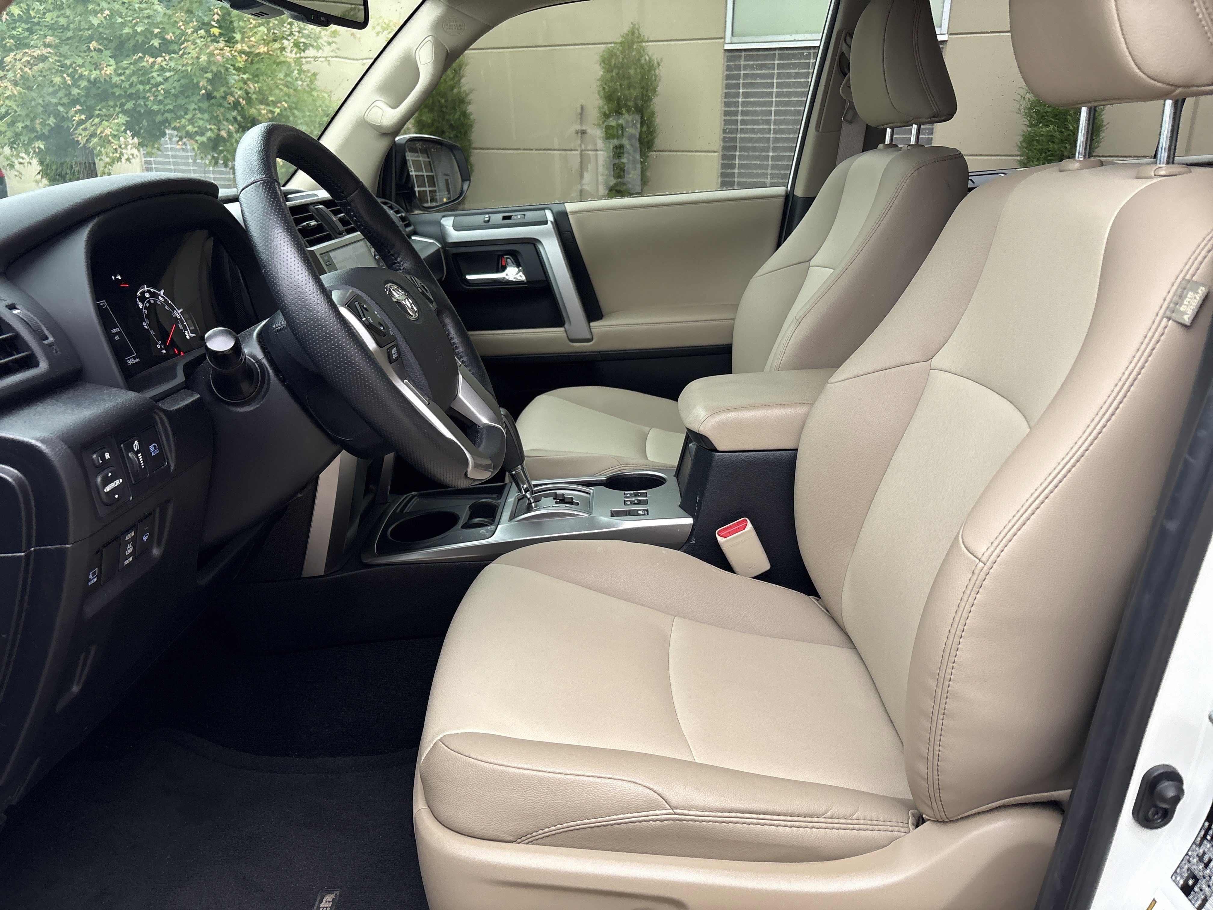 Used 2023 Toyota 4Runner SR5 Premium w/ Moonroof Package RWD image 15
